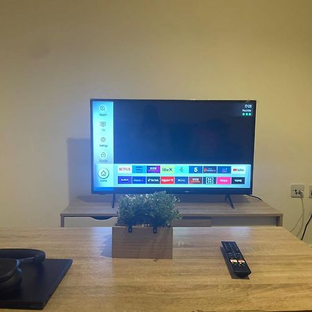 City Centre Apartment Манчестер Экстерьер фото