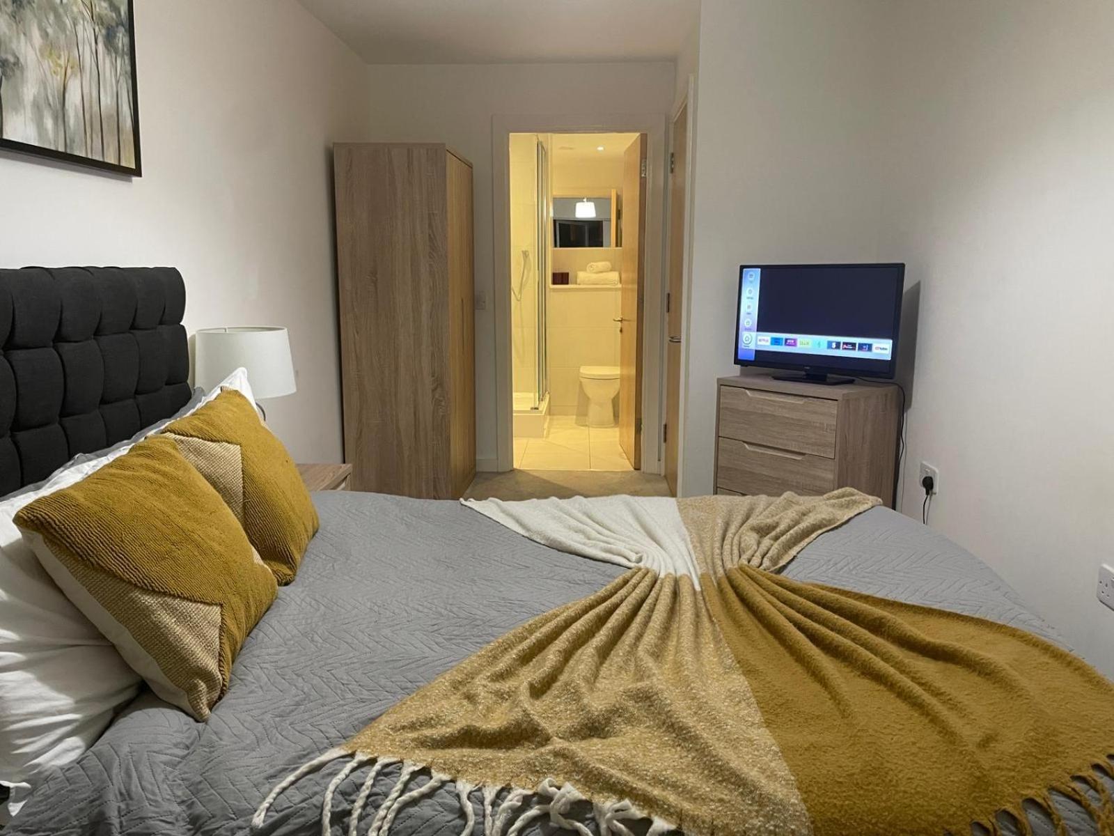 City Centre Apartment Манчестер Экстерьер фото